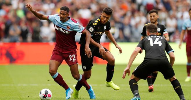 绿帽哥：皇马董事会今晨7点召见阿隆索，紧急召开危机会议