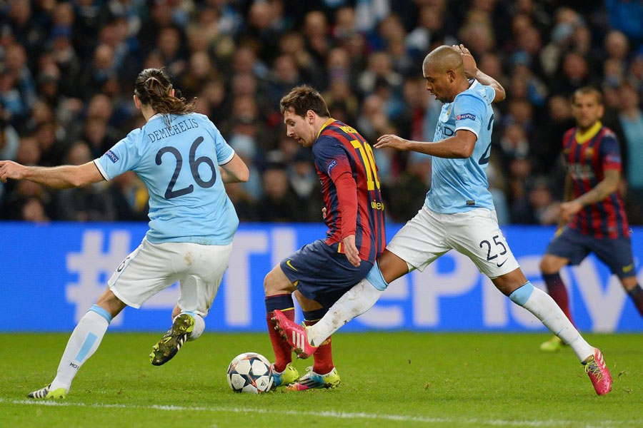 足球德国队主帅回应质疑：球队需要时间重建