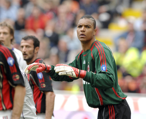 切尔西客场1-3不敌利兹联，终结7场不败，排名跌至第四，利兹联成功跳出降级区。