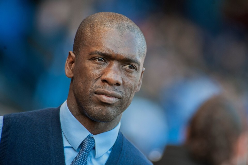 青岛海牛：李霄鹏未与球队告别，近期会根据明年情况与其谈续约