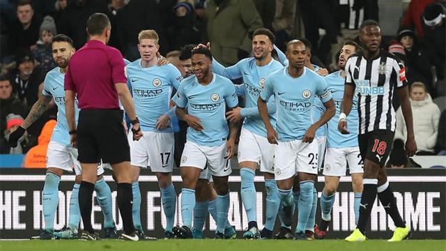 罗马最稳一环还是他，托蒂盛赞门将斯维拉尔，你让其他人怎么混