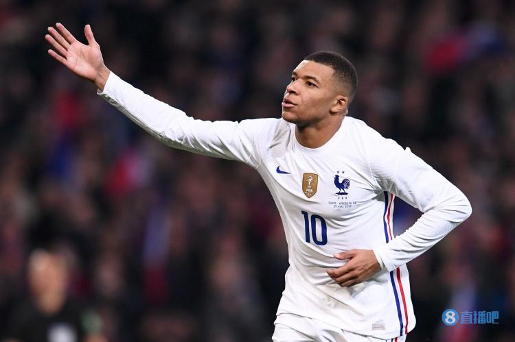 伤兵满营！记者：卡马文加、赫伊森等7人或将无缘皇马战曼城